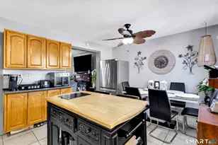 254 Hillside Ave, Hartford, CT 06106 - Photo 10