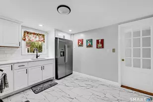 349 Hills St, East Hartford, CT 06118 - Photo 8