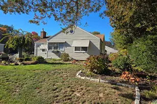 321 Middletown Ave, Wethersfield, CT 06109 - Photo 1