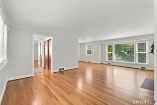 1360 Main St, Glastonbury, CT 06033 - Photo 18