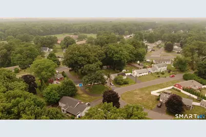 16 Arrow Street, Enfield, CT 06082 - Photo 38