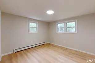 16 Arrow St, Enfield, CT 06082 - Photo 10