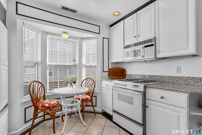 2612 North Avenue #G7, Bridgeport, CT 06604 - Photo 6