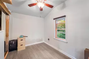 173 W Main St, Chester, CT 06412 - Photo 10