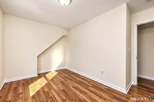 23 Mountain View Rd, Ansonia, CT 06401 - Photo 26