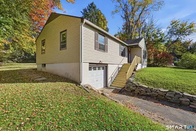61 Arnott Road, Manchester, CT 06040 - Photo 2