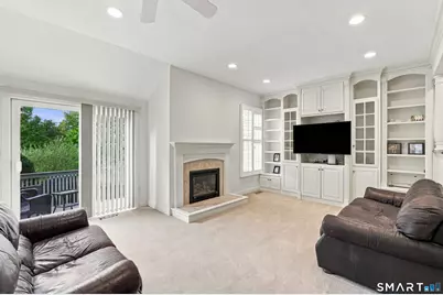 18 Metacomet Drive #18, Meriden, CT 06450 - Photo 4