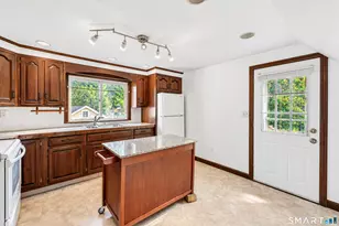 1802 State St, Hamden, CT 06517 - Photo 16