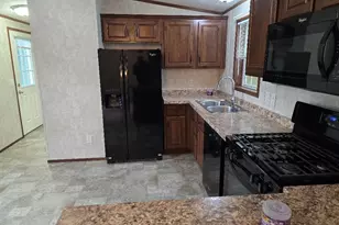 84 R And R Pk, Killingly, CT 06241 - Photo 8
