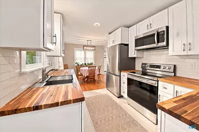 2 Benstone Street, Stamford, CT 06905 - Photo 8
