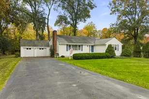 14 Barn Hill Rd, Bloomfield, CT 06002 - Photo 1