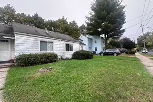 130 Lebanon St, Hartford, CT 06112 - Photo 12