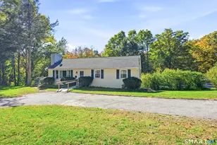 75 Hayestown Rd, Danbury, CT 06811 - Photo 2