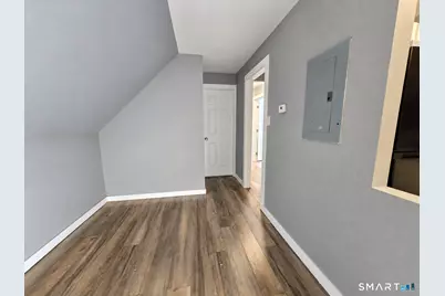 366 Sigourney Street #3, Hartford, CT 06112 - Photo 6