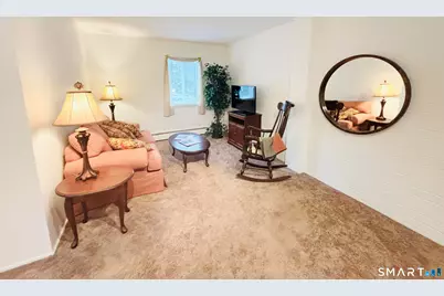 65 West Westridge Road West #E12, New London, CT 06320 - Photo 8
