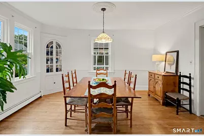 300 Lake Avenue, Bridgeport, CT 06605 - Photo 8