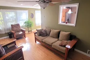 39 Ardmore Rd, Manchester, CT 06040 - Photo 6