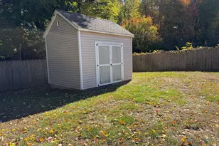 176 Handel Rd, East Hartford, CT 06118 - Photo 8