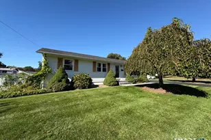 620 Merwin Ave, Milford, CT 06460 - Photo 2