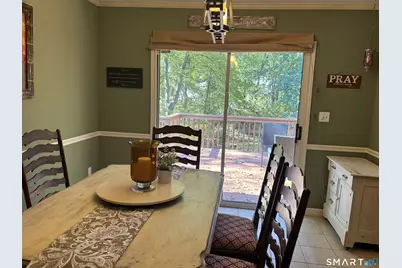 237 Broadbridge Road, Trumbull, CT 06611 - Photo 10