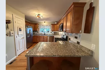 32 Autumn Lane #32, Middletown, CT 06457 - Photo 8