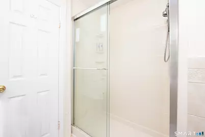 15 Longview Road, Trumbull, CT 06611 - Photo 18