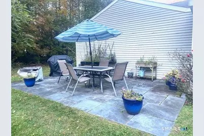 15 Longview Road, Trumbull, CT 06611 - Photo 4