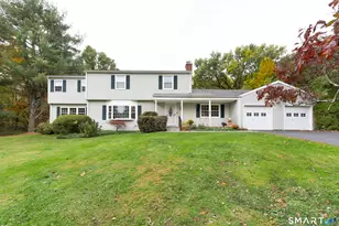 15 Longview Rd, Trumbull, CT 06611 - Photo 1