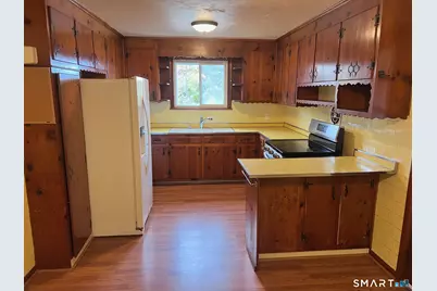 18 Michael Lane, Ledyard, CT 06339 - Photo 4