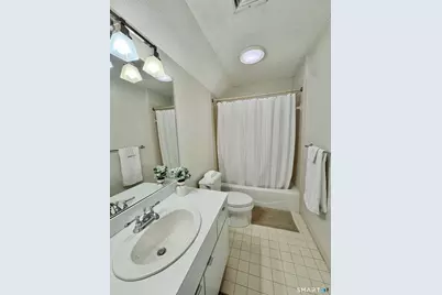 52 Wilton Crest #52, Wilton, CT 06897 - Photo 10