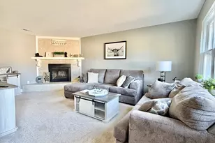 57 Carriage Dr, Milford, CT 06460 - Photo 4