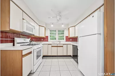 114 Short Beach Road, Branford, CT 06405 - Photo 14