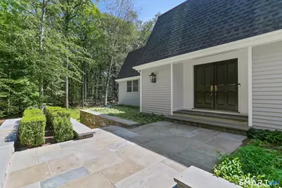 82 Rilling Ridge, New Canaan, CT 06840 - Photo 32
