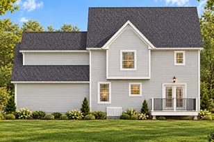 4 Hilltop Circle, East Windsor, CT 06088 - Photo 2