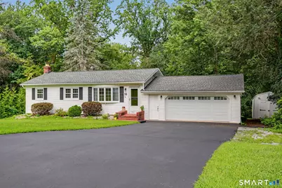 12 Cedarwood Lane, Shelton, CT 06484 - Photo 2