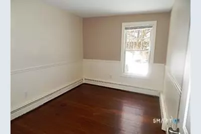 21 Treadway Avenue, Norwich, CT 06360 - Photo 6