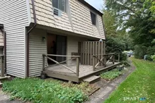 57 Locust Cir, Rocky Hill, CT 06067 - Photo 2