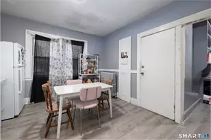 165 Martin St, Hartford, CT 06120 - Photo 2