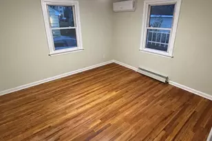 59 Rockville St, Hartford, CT 06112 - Photo 8