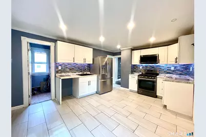 304 Queen Street #2nd, Bristol, CT 06010 - Photo 6