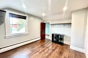 304 Queen St, Bristol, CT 06010 - Photo 18