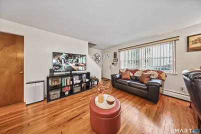450 Edgewood Street #50, Hartford, CT 06112 - Photo 6