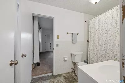 4 Carol Street, Danbury, CT 06810 - Photo 22