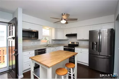 43 Treadwell Street, Hamden, CT 06517 - Photo 18