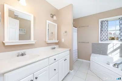 221 New London Road, Colchester, CT 06415 - Photo 18
