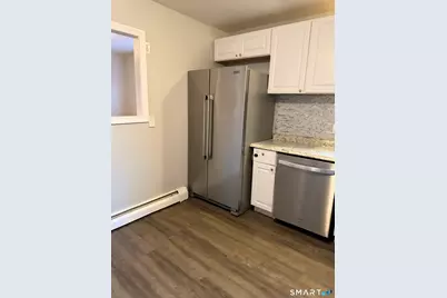 114 Cleveland Avenue, Bridgeport, CT 06606 - Photo 12