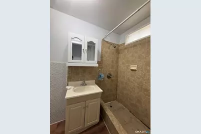 [Address not provided], Bridgeport, CT 06605 - Photo 4