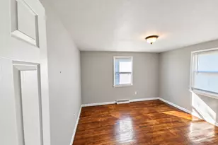 54 Judith Terrace, New Haven, CT 06513 - Photo 10
