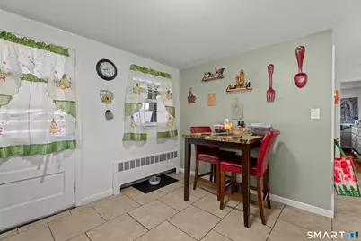 88 Hollywood Avenue, Hartford, CT 06110 - Photo 14