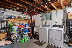 88 Hollywood Ave, Hartford, CT 06110 - Photo 24